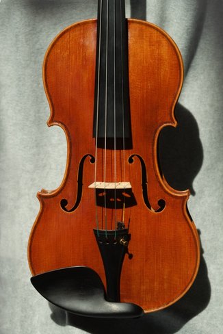 Stradivari 1727_front